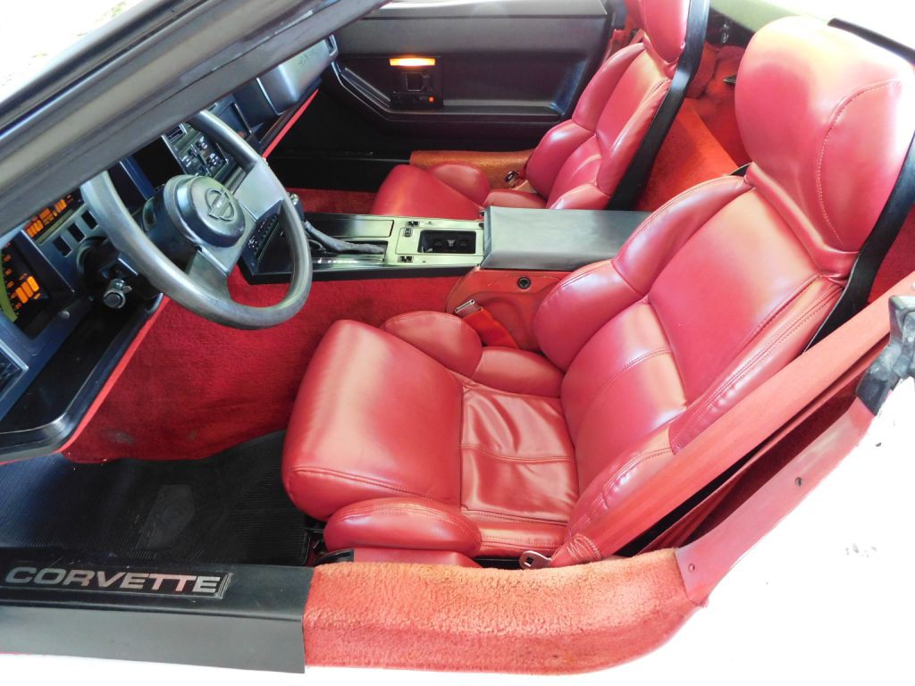 1989 Chevrolet Corvette Image 7