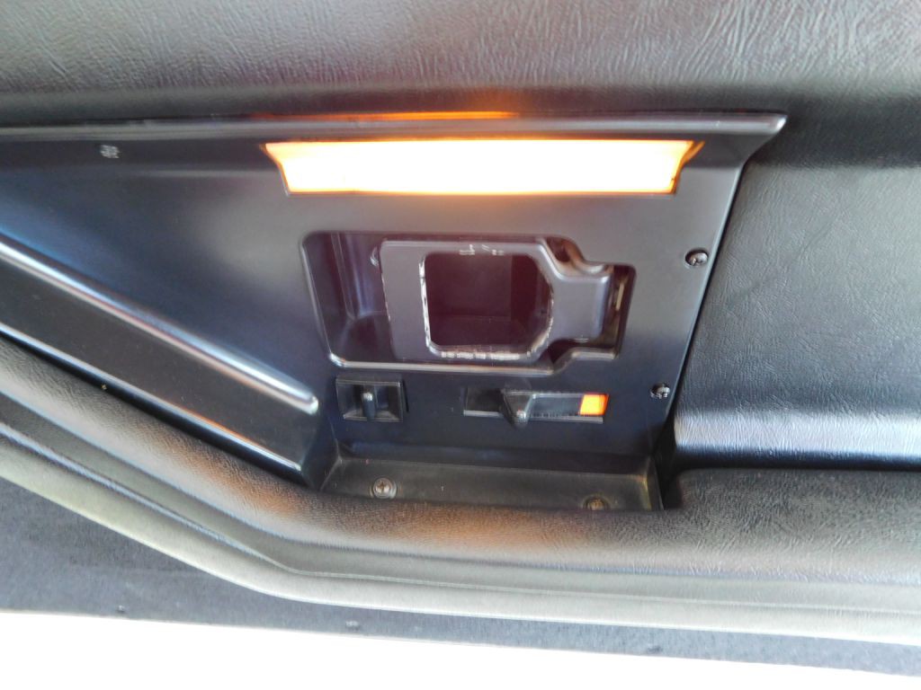 1989 Chevrolet Corvette Image 24