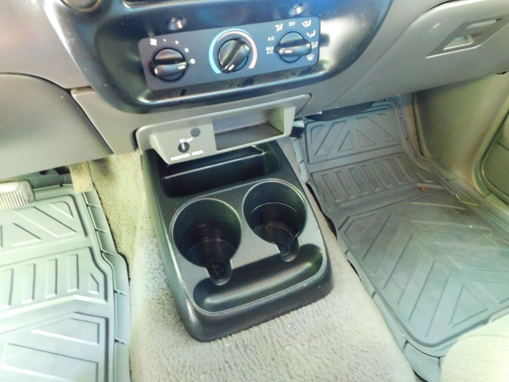 2001 Ford Ranger Image 12