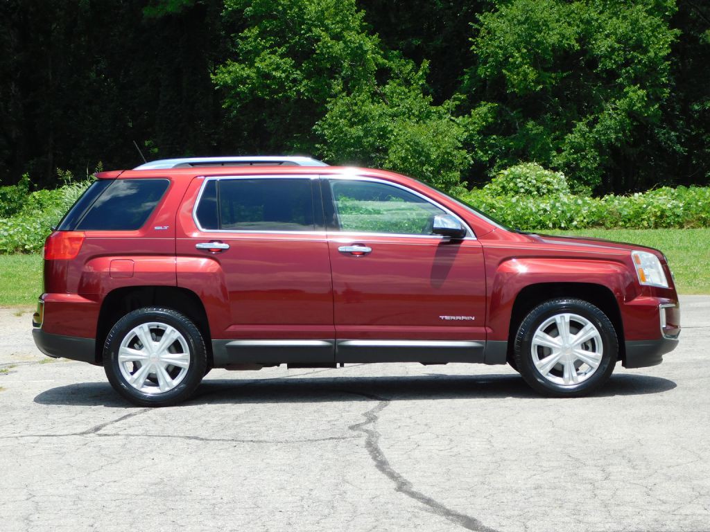 2017 GMC Terrain Image 4