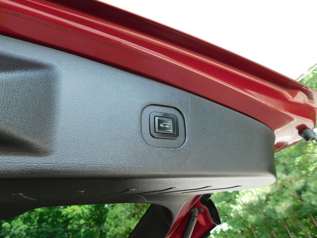 2017 GMC Terrain Image 30