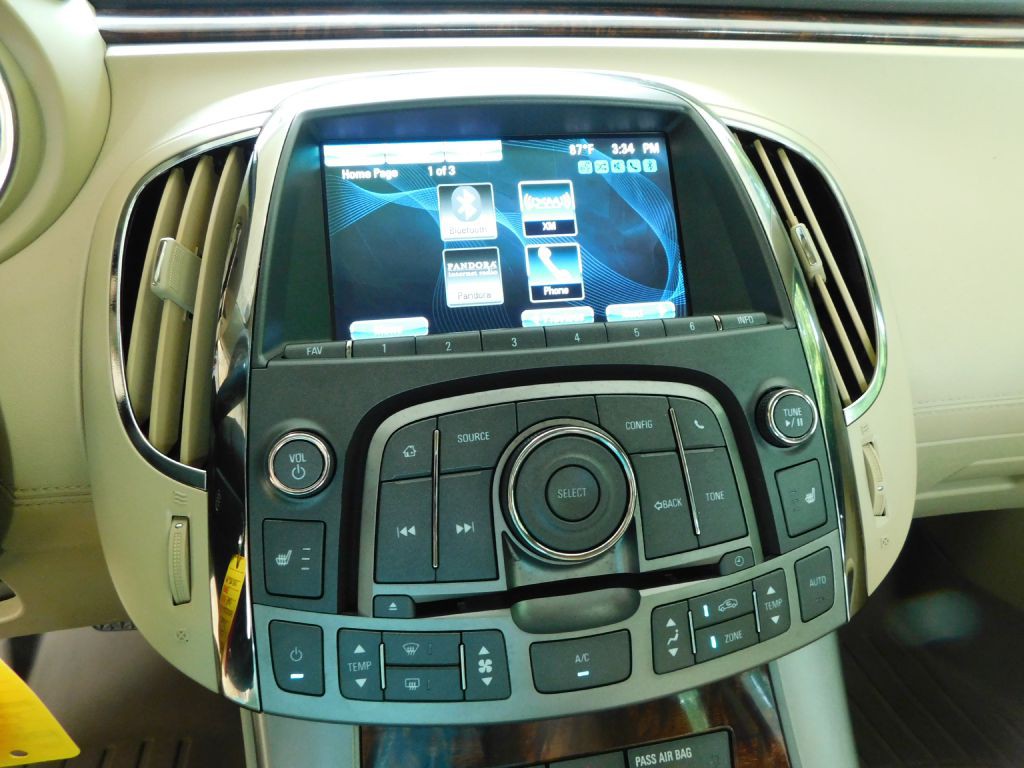 2013 Buick Lacrosse Image 13