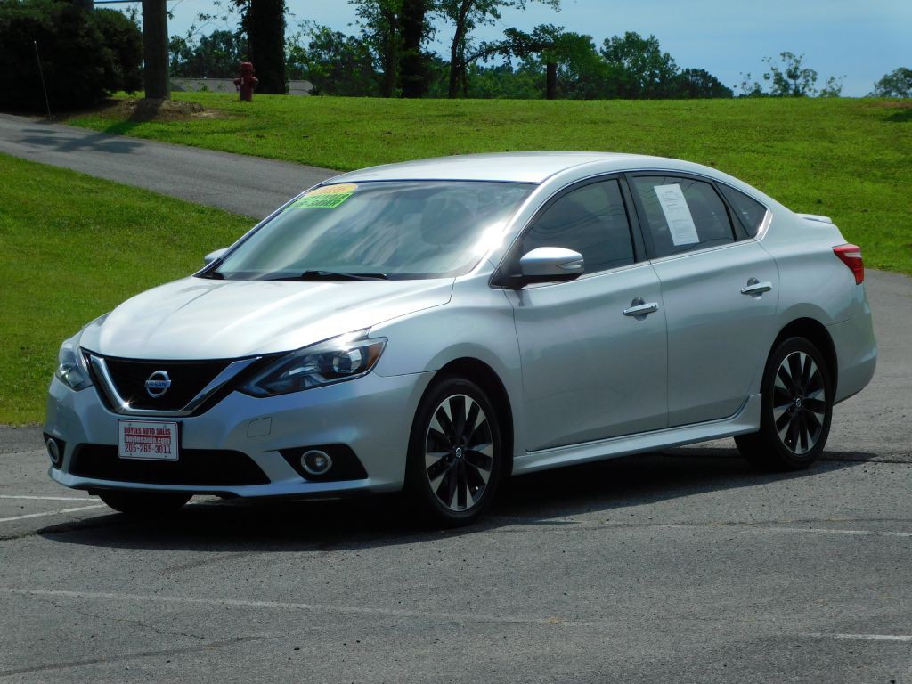 2016 Nissan Sentra Image 2