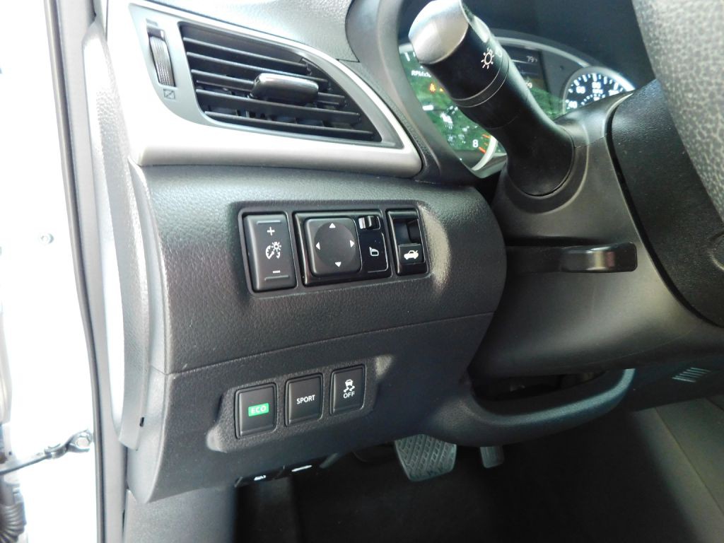 2016 Nissan Sentra Image 11