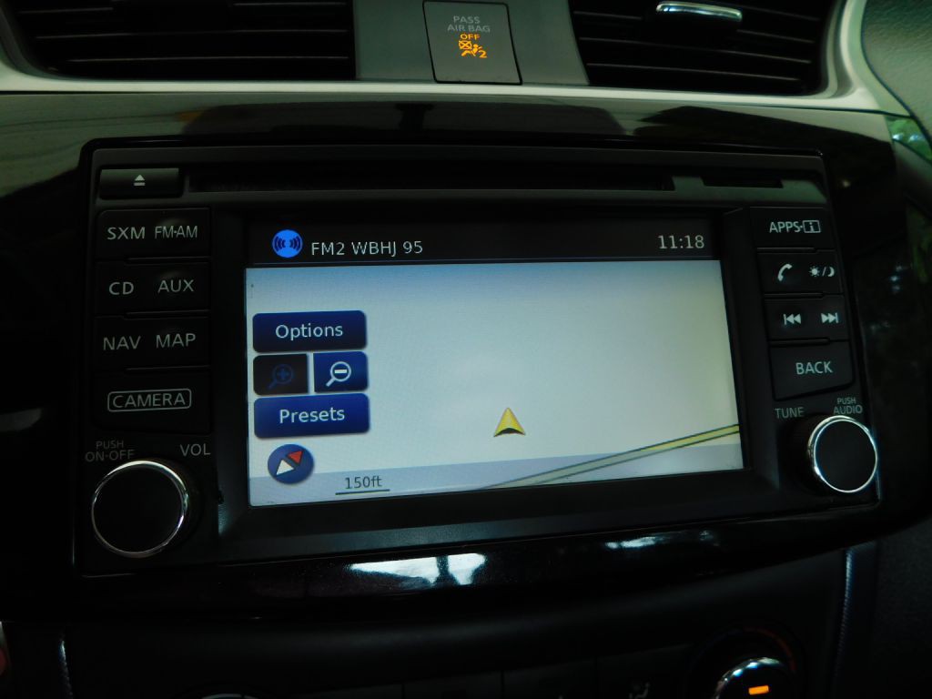 2016 Nissan Sentra Image 13