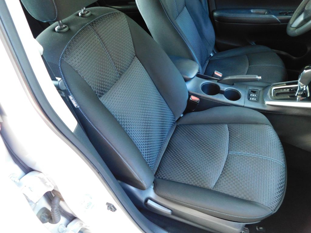 2016 Nissan Sentra Image 28