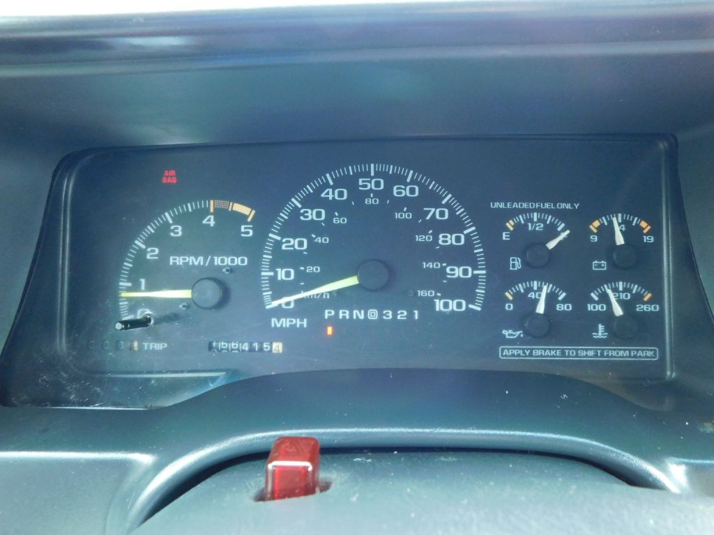 1995 GMC Sierra Image 9