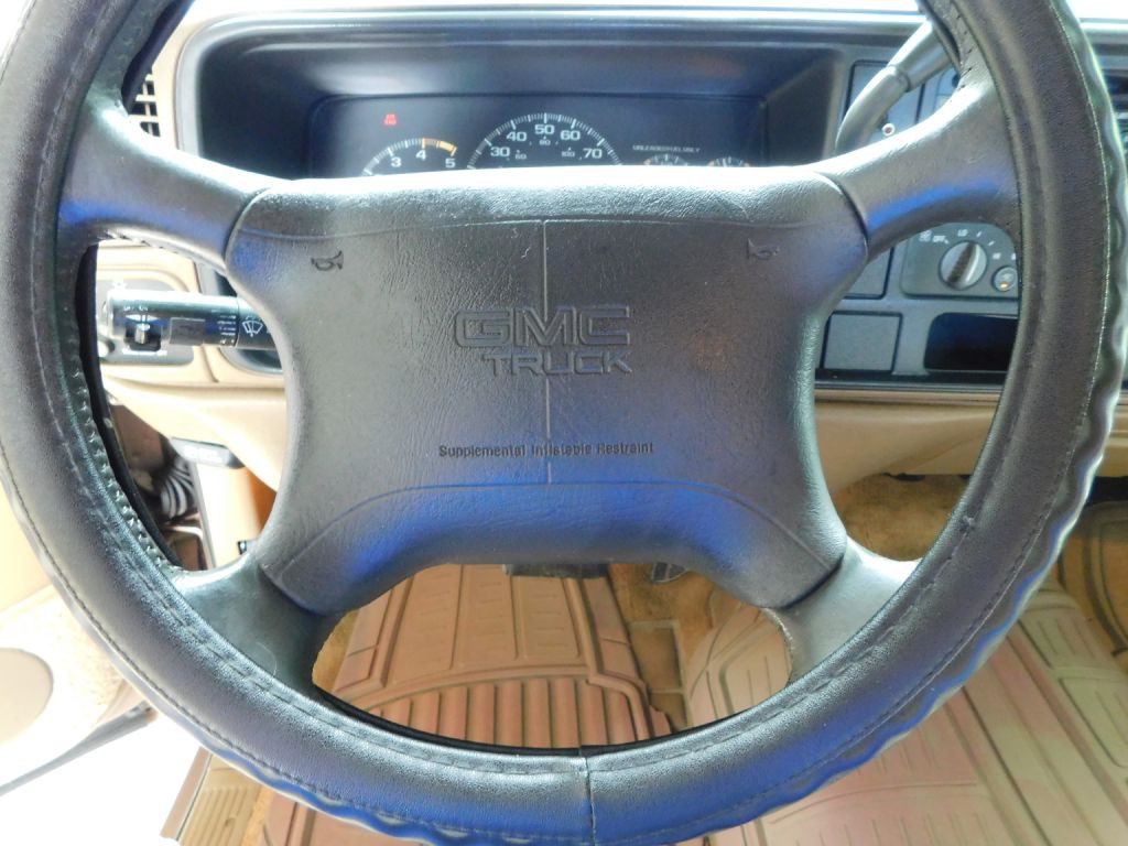 1995 GMC Sierra Image 10