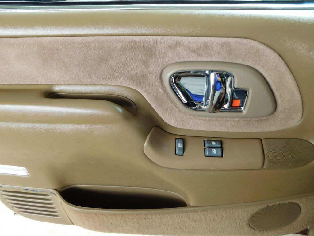 1995 GMC Sierra Image 16