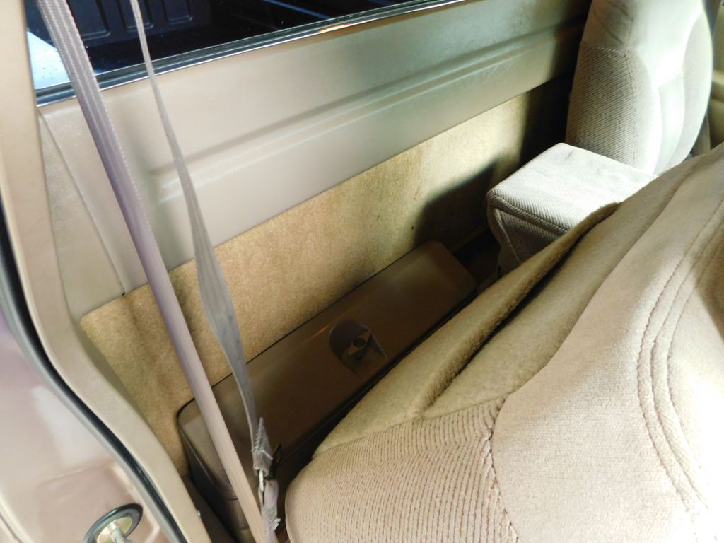 1995 GMC Sierra Image 19