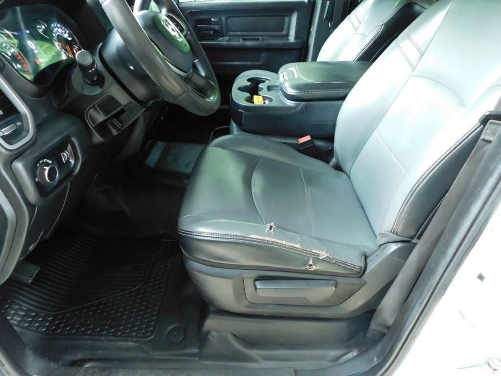 2021 RAM 5500 Image 8
