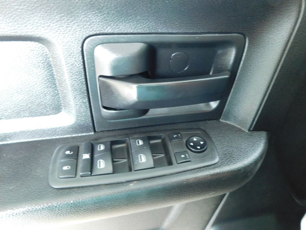 2021 RAM 5500 Image 22