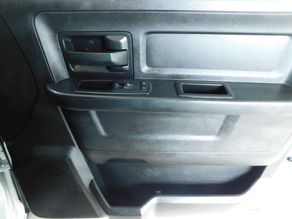 2021 RAM 5500 Image 29