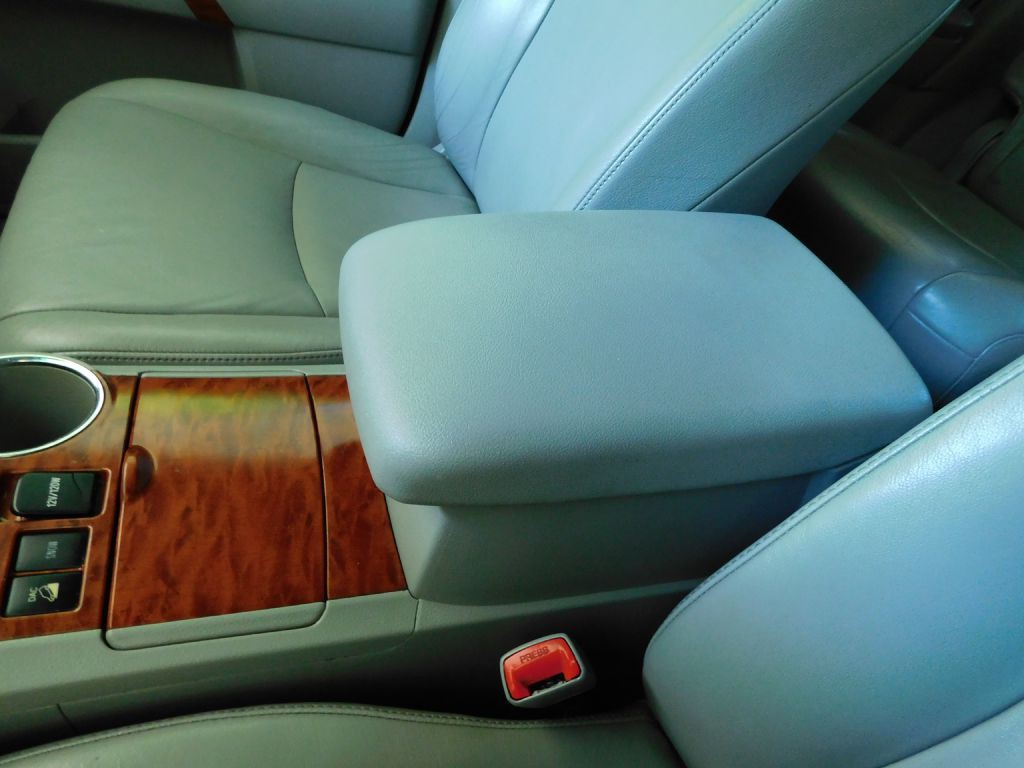 2010 Toyota Highlander Image 18