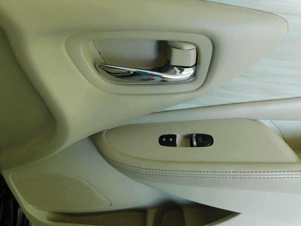 2017 Nissan Murano Image 37