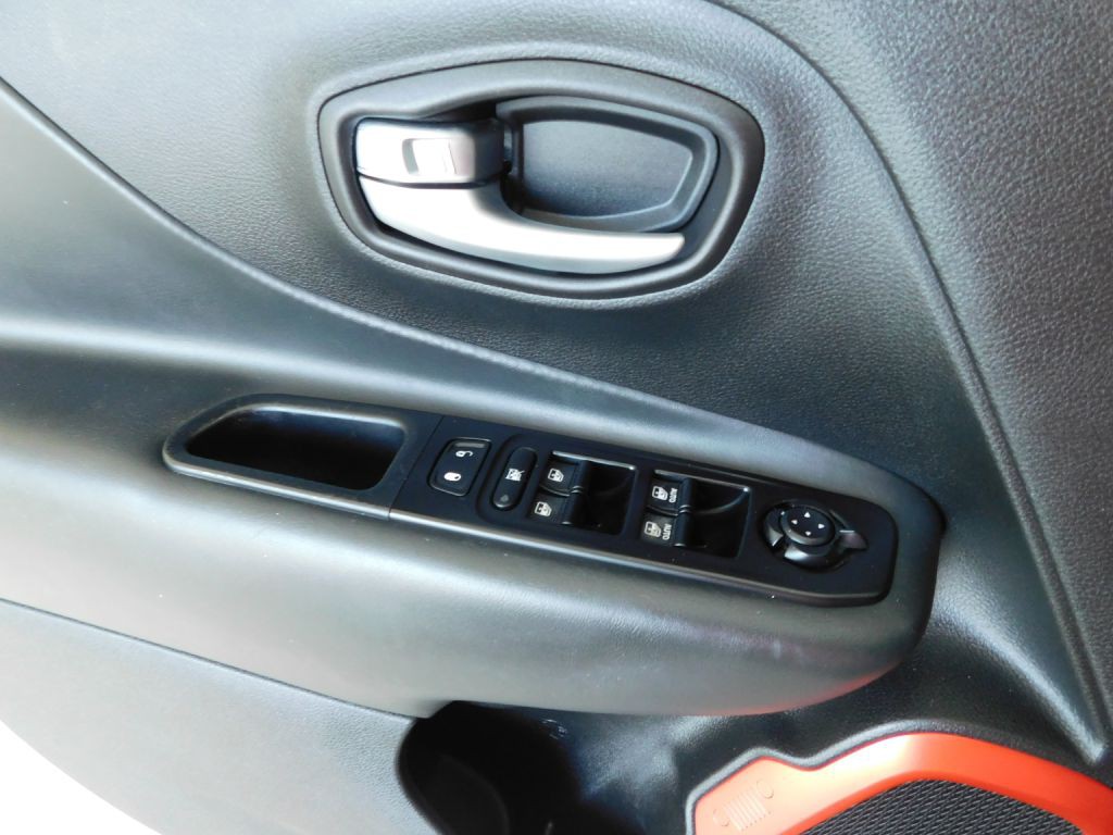 2020 Jeep Renegade Image 21