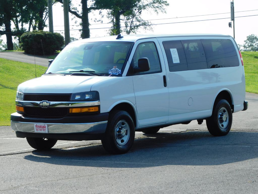 2020 Chevrolet Express Image 2