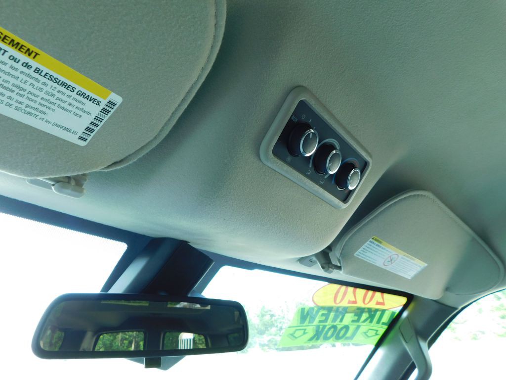 2020 Chevrolet Express Image 15