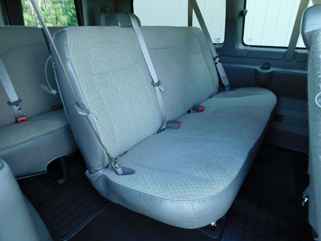 2020 Chevrolet Express Image 21