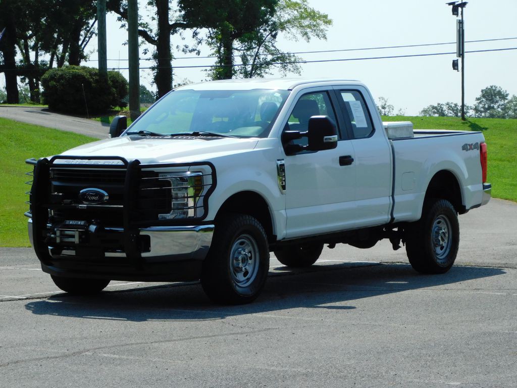 2019 Ford F-350 Image 2