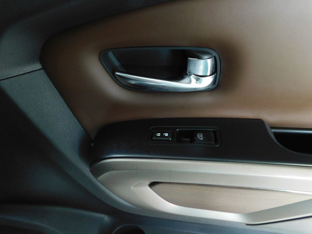 2021 Nissan Titan Image 42