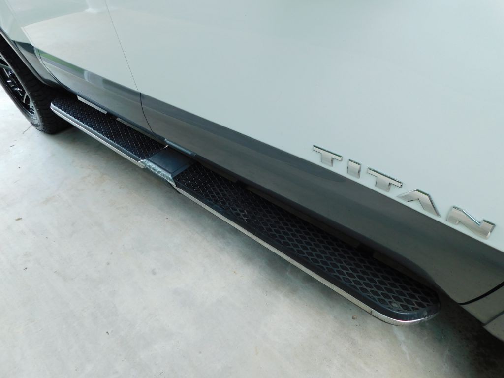 2021 Nissan Titan Image 50