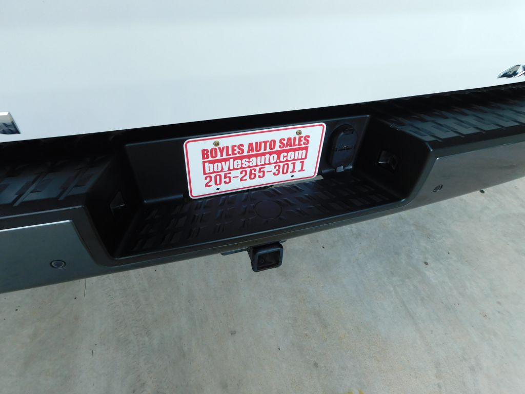2021 Nissan Titan Image 52