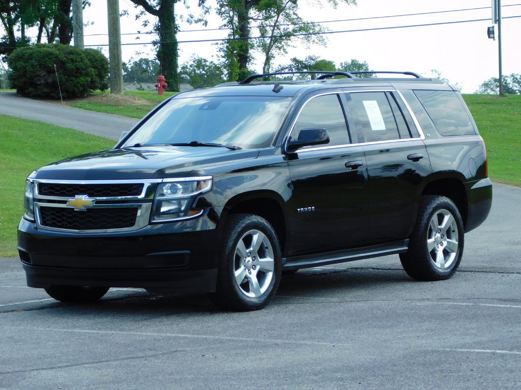 2015 Chevrolet Tahoe Image 2