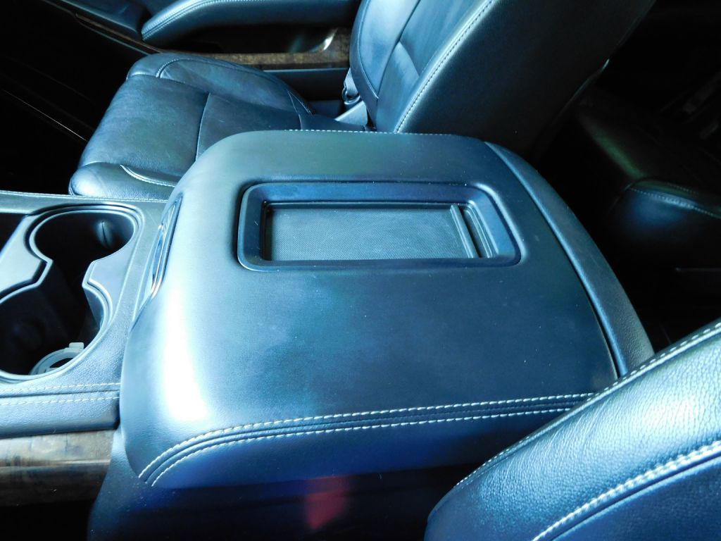 2015 Chevrolet Tahoe Image 18