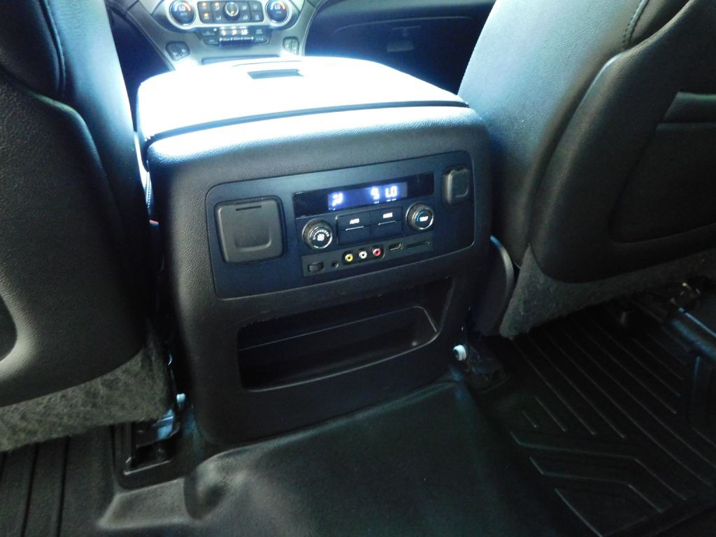 2015 Chevrolet Tahoe Image 24