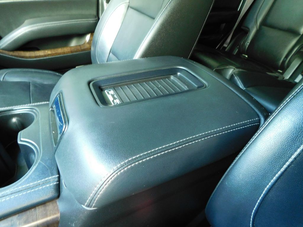 2017 Chevrolet Tahoe Image 19