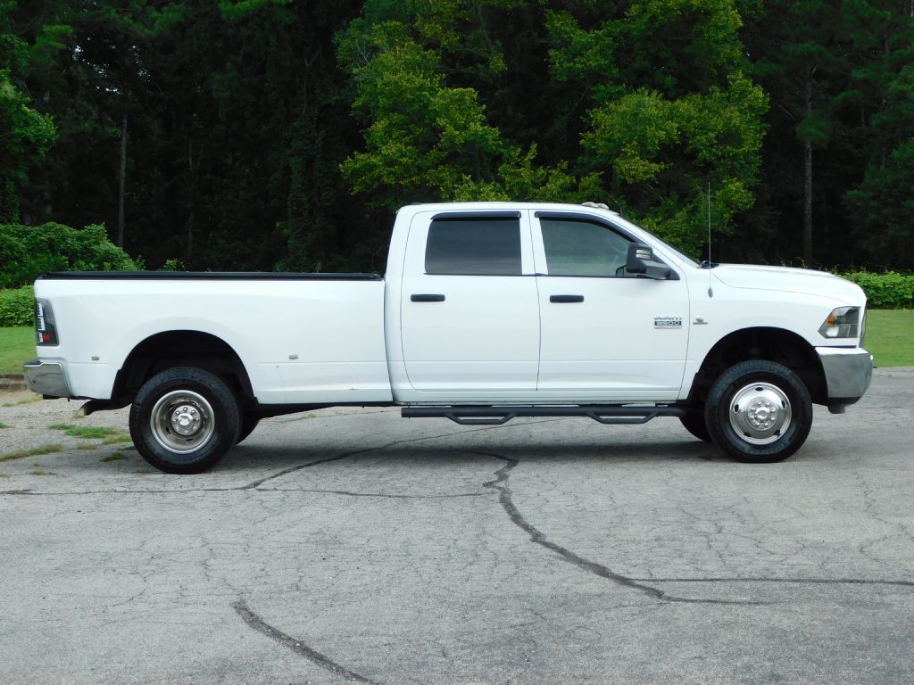 2012 Dodge Ram 3500 Image 3