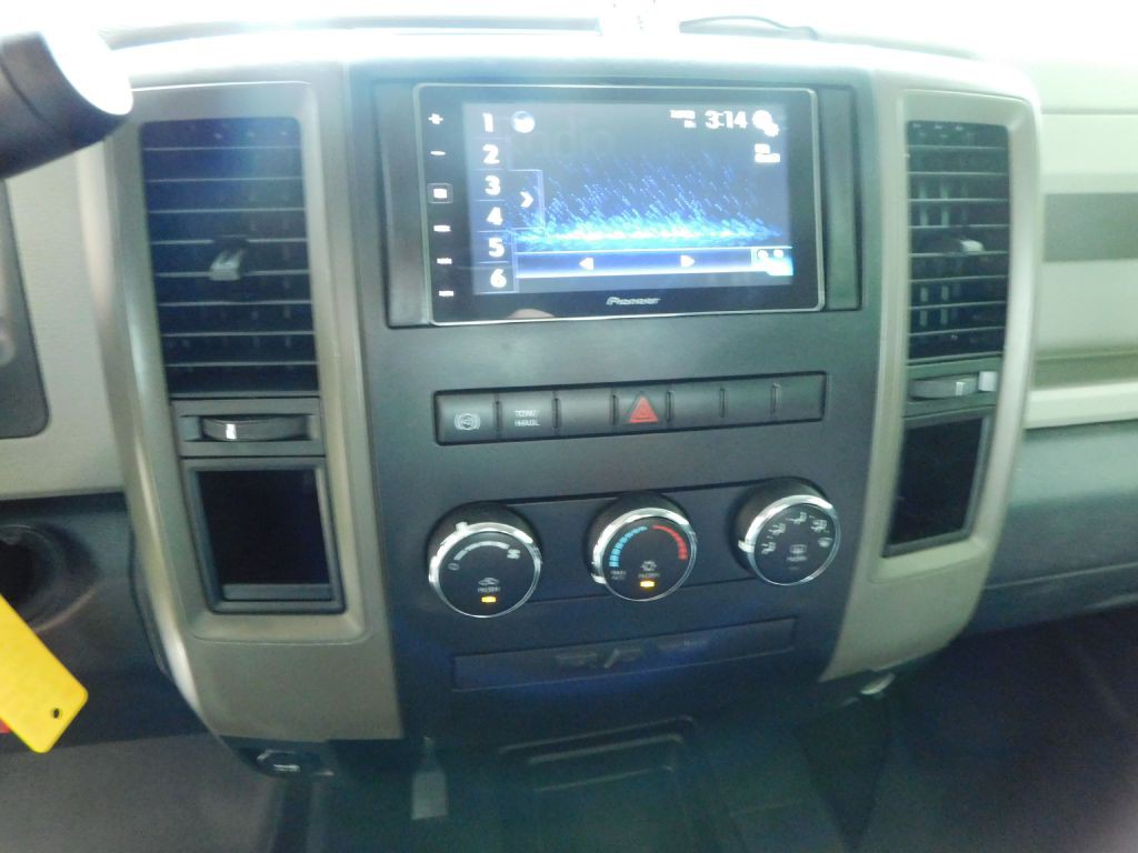 2012 Dodge Ram 3500 Image 12