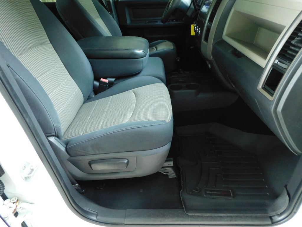 2012 Dodge Ram 3500 Image 23