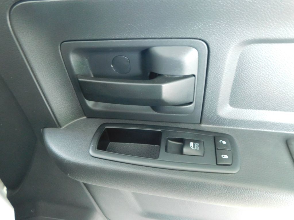 2012 Dodge Ram 3500 Image 26