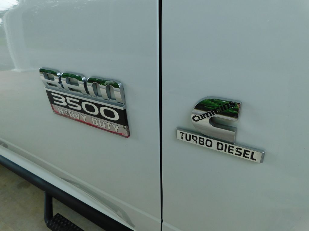 2012 Dodge Ram 3500 Image 37