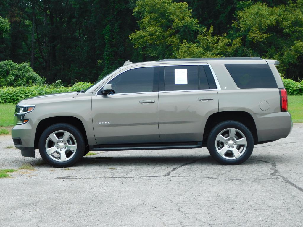 2017 Chevrolet Tahoe Image 4