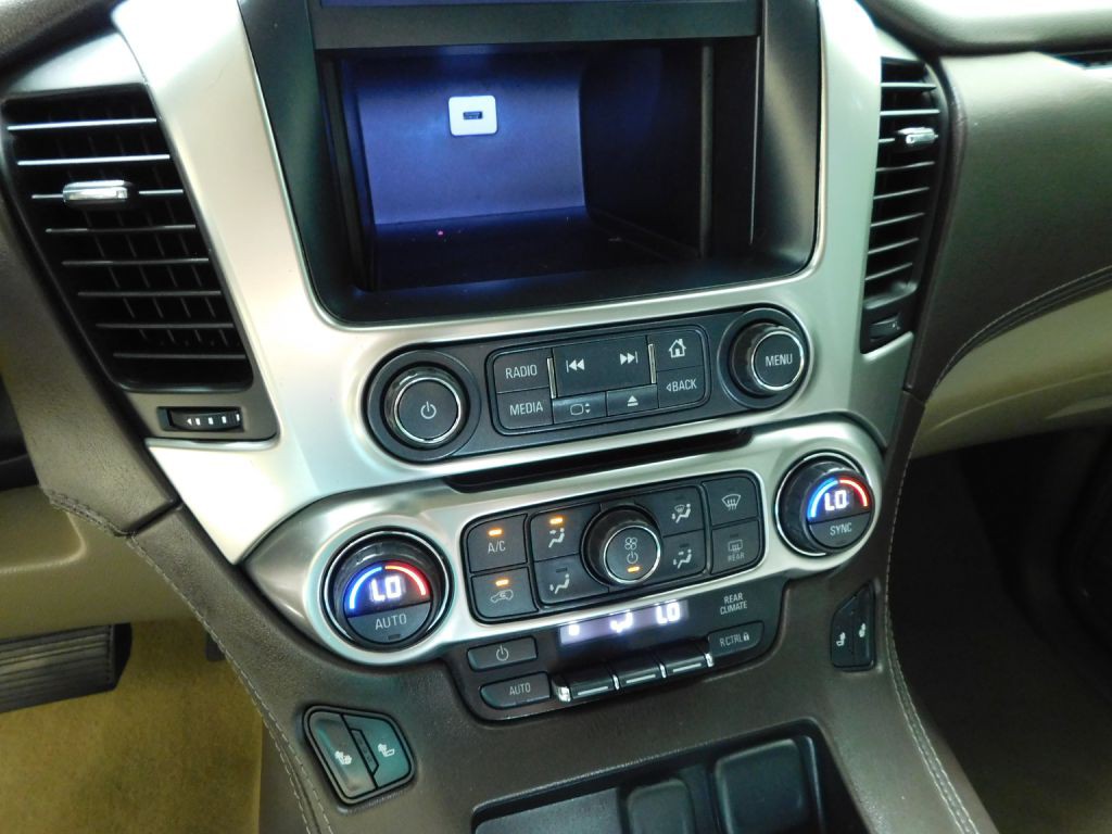 2017 Chevrolet Tahoe Image 16