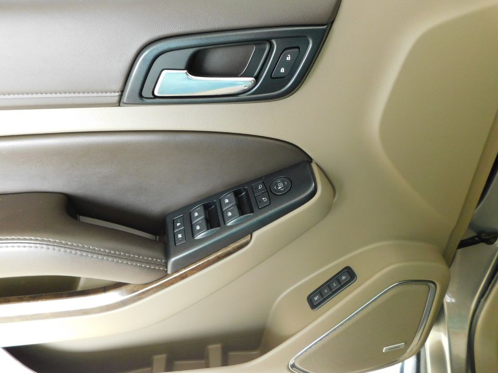 2017 Chevrolet Tahoe Image 24