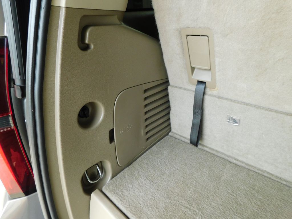 2017 Chevrolet Tahoe Image 29