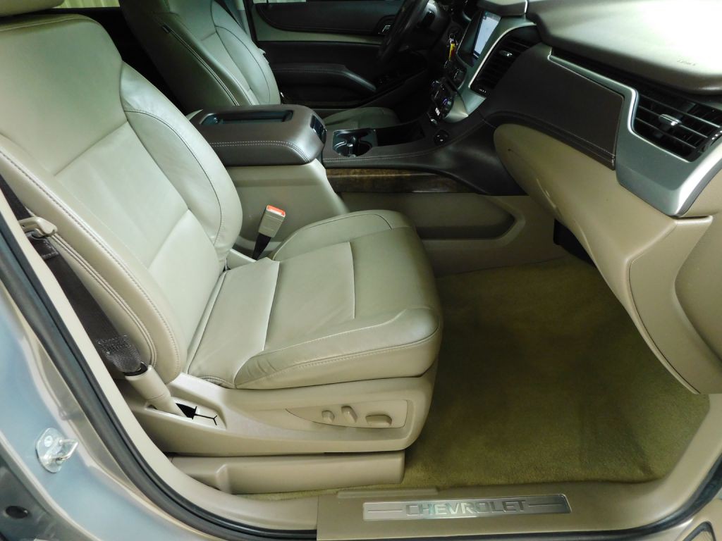 2017 Chevrolet Tahoe Image 35