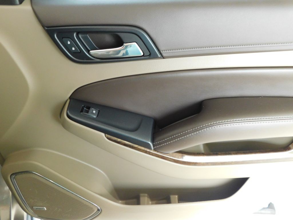 2017 Chevrolet Tahoe Image 38