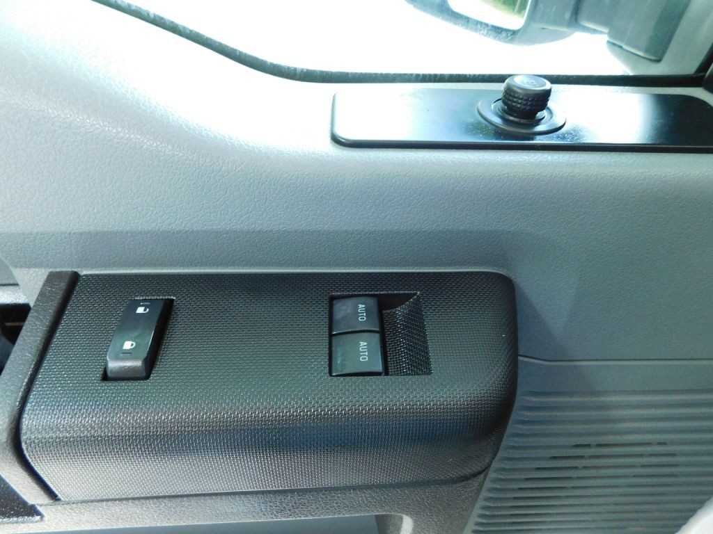 2016 Ford F-250 Image 19