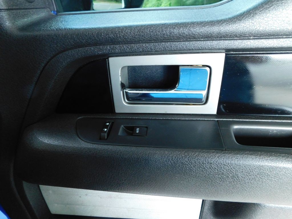 2011 Ford F-150 Image 31