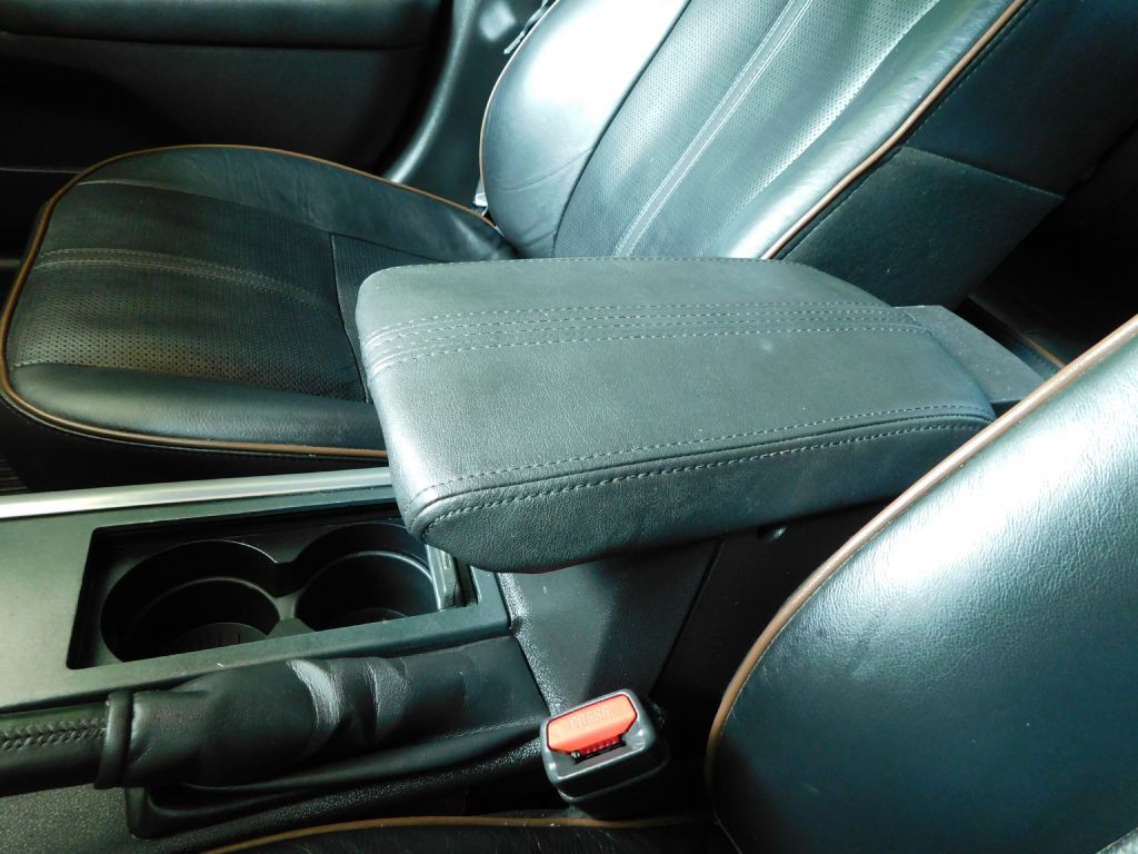 2011 Lincoln MKZ Image 15