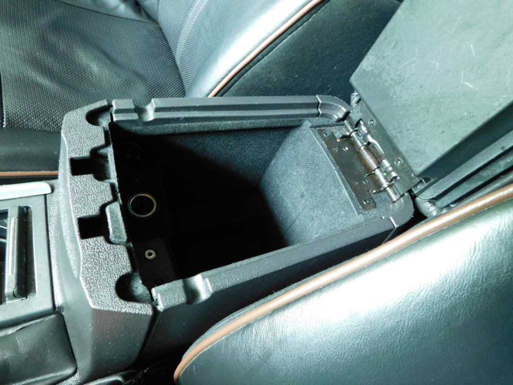 2011 Lincoln MKZ Image 17