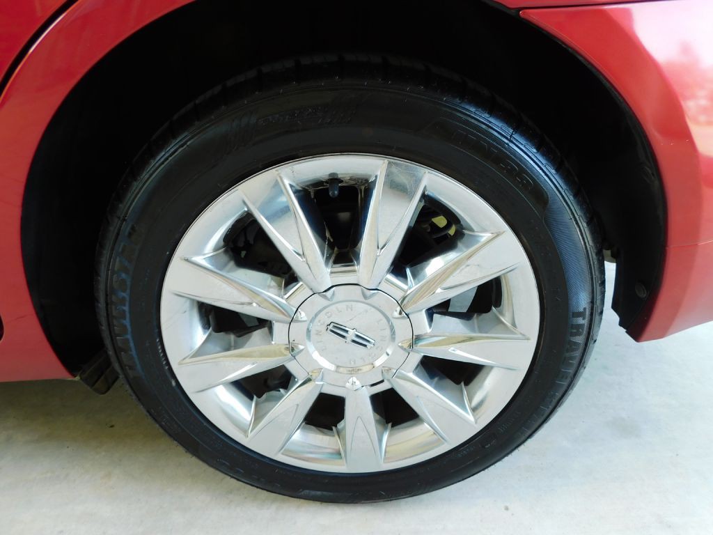 2011 Lincoln MKZ Image 33