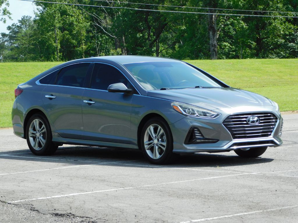 2018 Hyundai Sonata Image 1