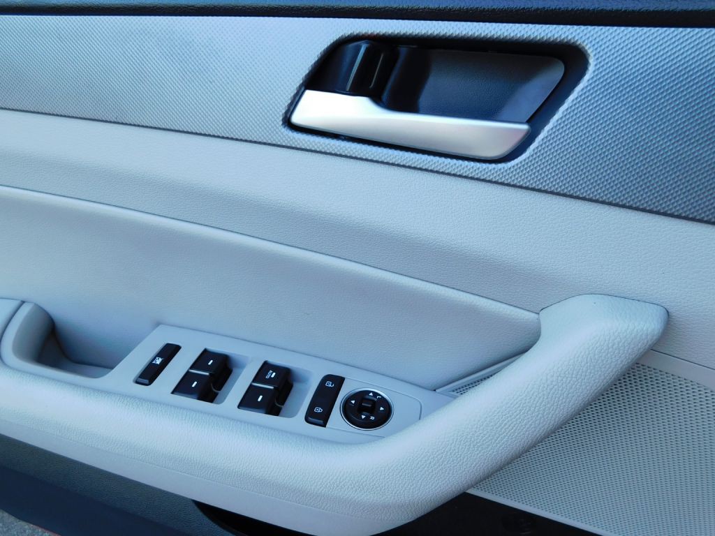 2018 Hyundai Sonata Image 21