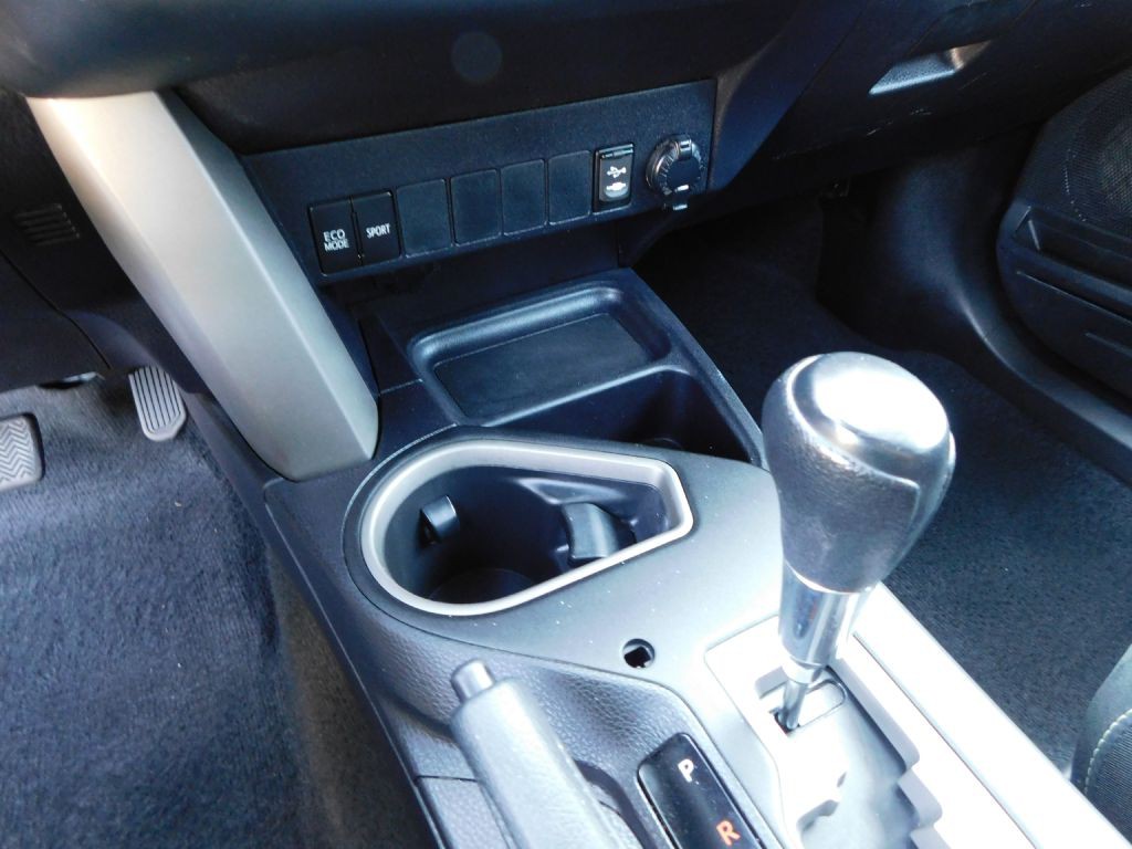 2018 Toyota Rav4 Image 15